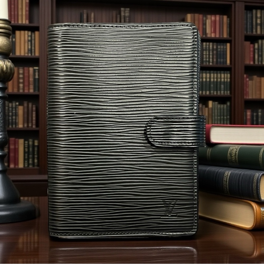 Louis Vuitton Epi Agenda PM